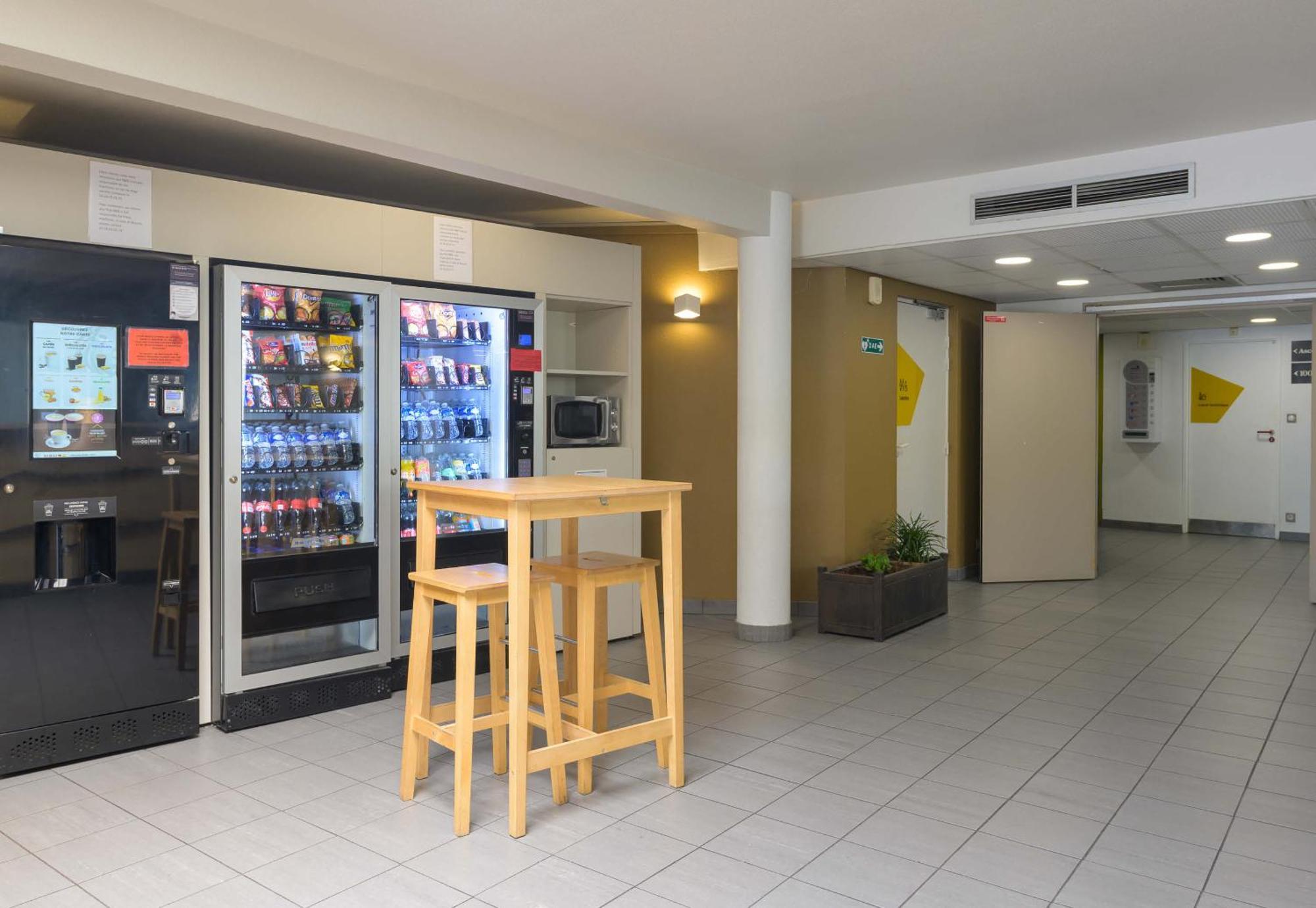 B&B Hotel Marne-La-Vallee Бюссі-Сен-Жорж Екстер'єр фото