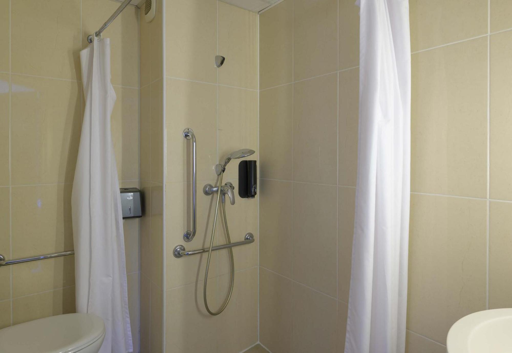 B&B Hotel Marne-La-Vallee Бюссі-Сен-Жорж Екстер'єр фото