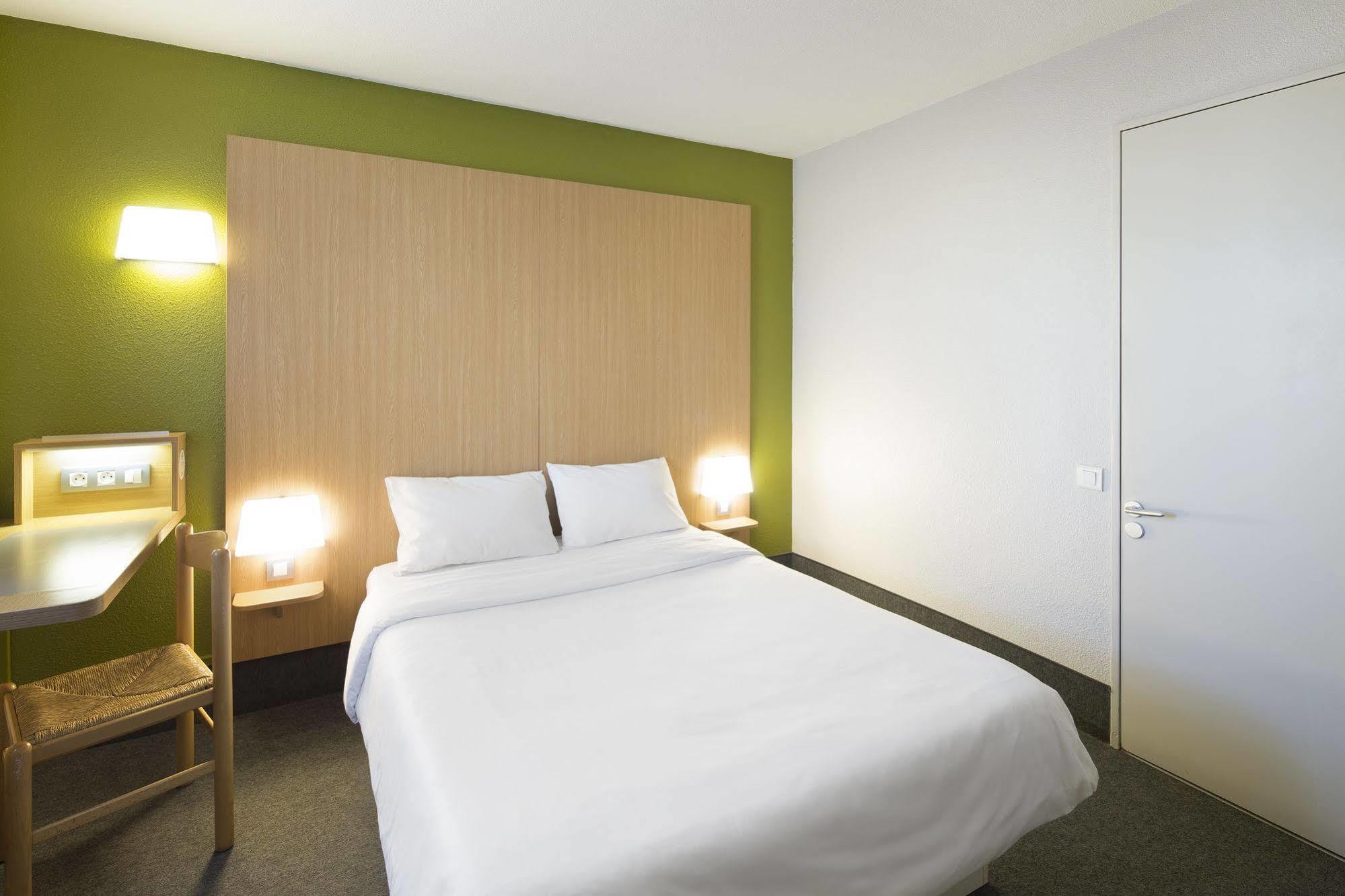 B&B Hotel Marne-La-Vallee Бюссі-Сен-Жорж Екстер'єр фото